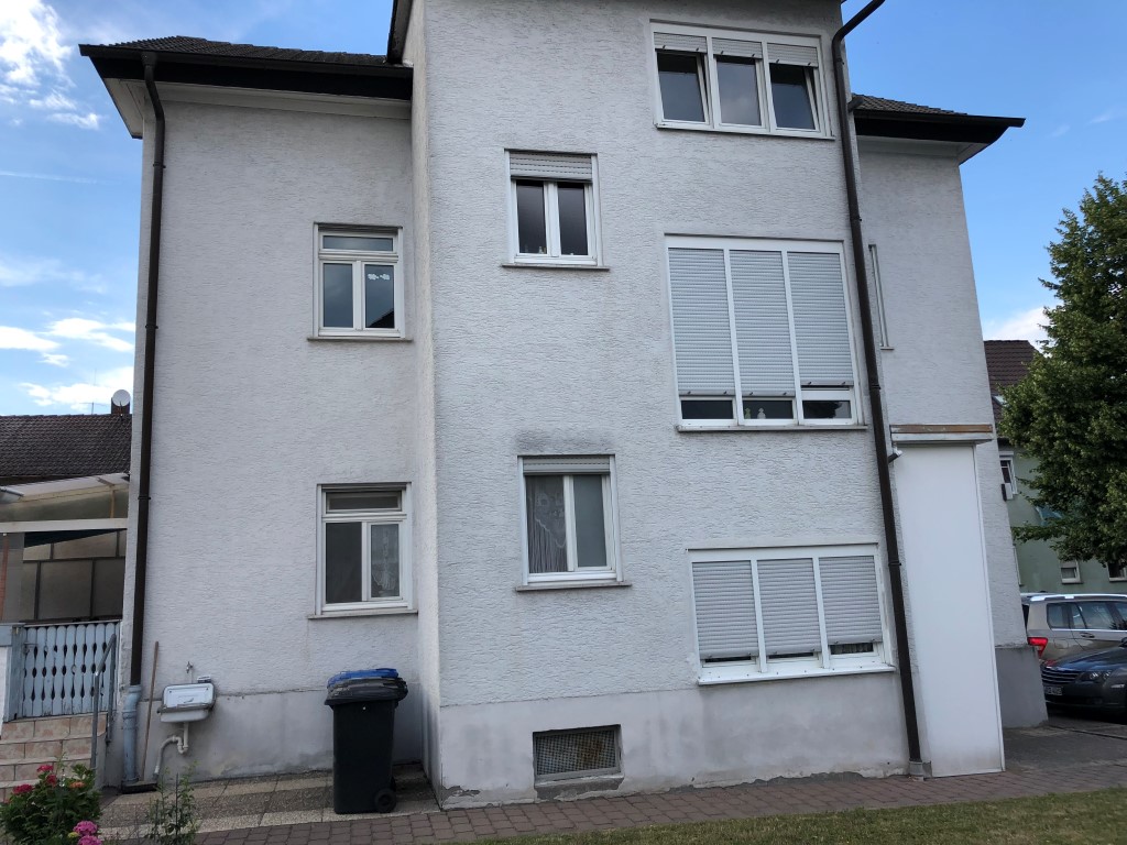 Objekt 749: Wohnhaus mit 3 Wohnungen im Zentrum von Gernsheim